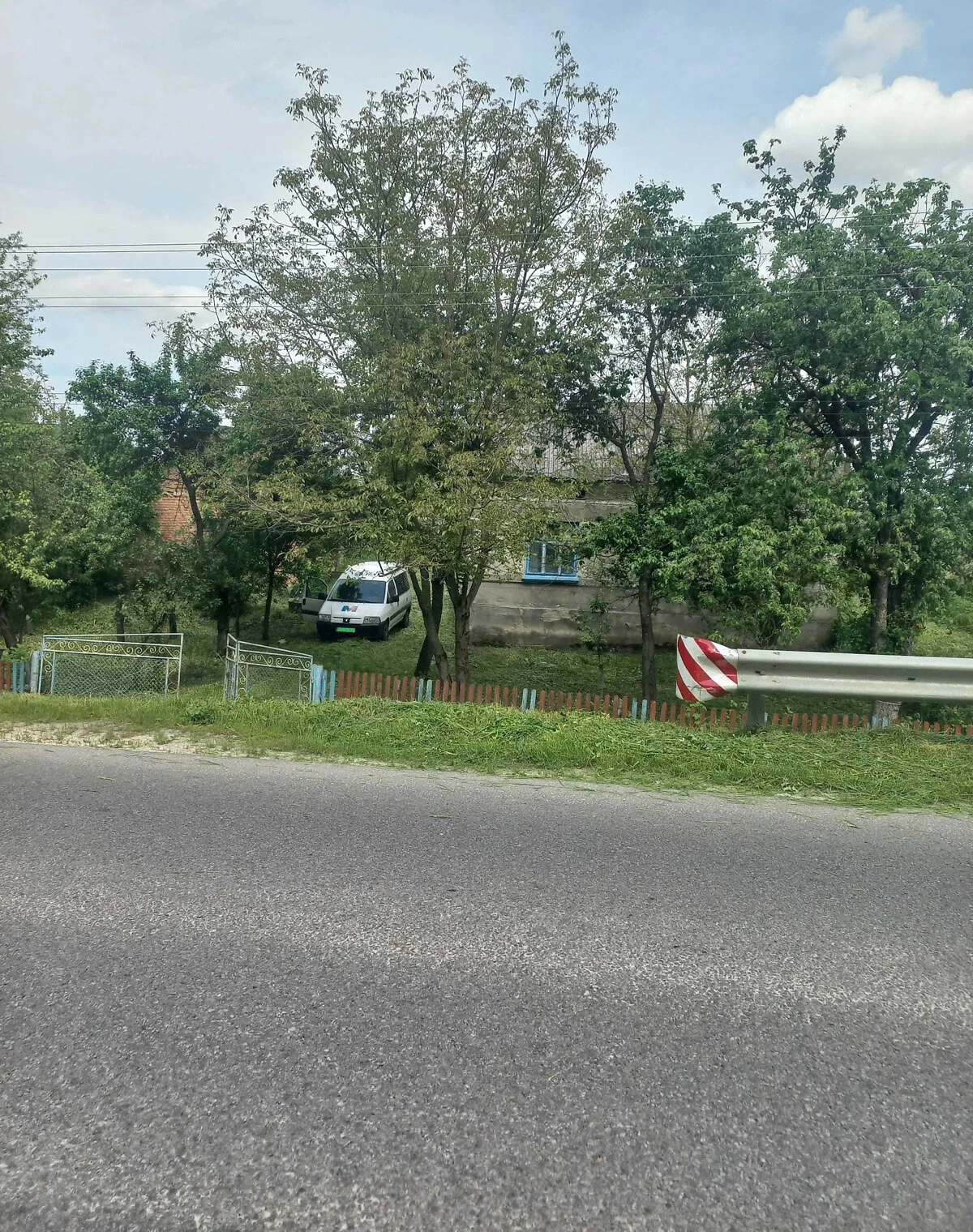 Дом, Мшанец (Зборов): кирпичные стены, централизованное отопление, фото 2