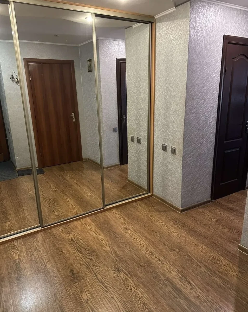 2-комнатная квартира, Шевченковский: евроремонт, два балкона, торг - фото 1