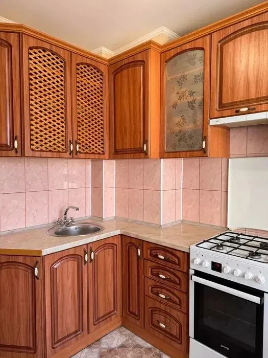 2-кімнатна квартира, Шевченківський: меблі й техніка, магазини поруч, фото 5
