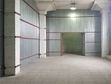 Склад, Оболонський: висота 5-5,5 м, під'їзд для єврофур