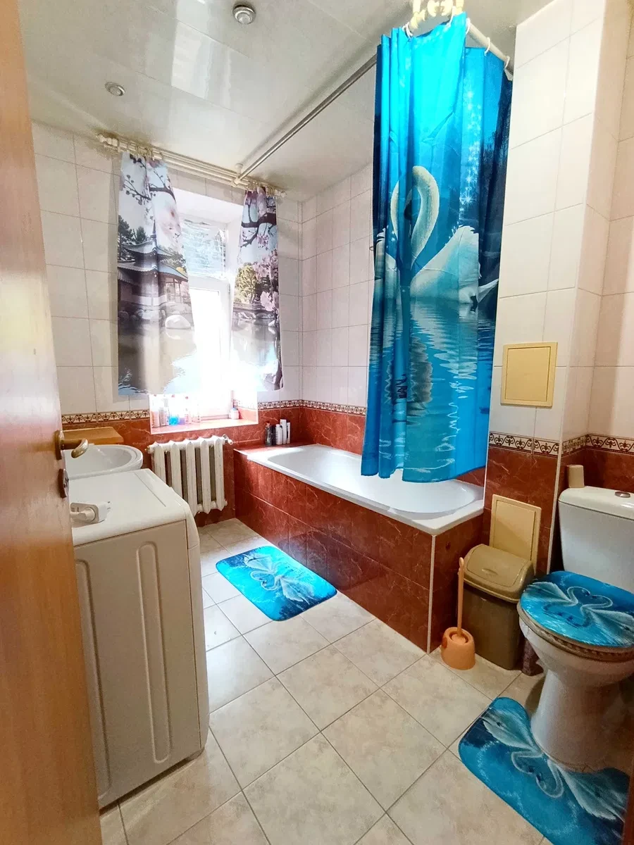 3-комнатная квартира, Самар: сталинка, АГВ - фото 1