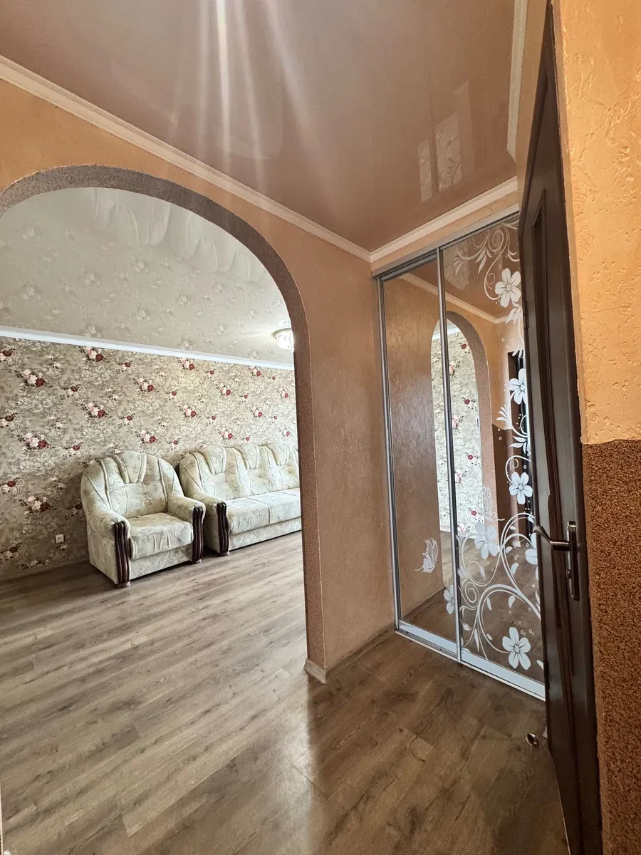 3-кімнатна квартира, Володимир: підігрів підлоги, замінена електропроводка - фото 3