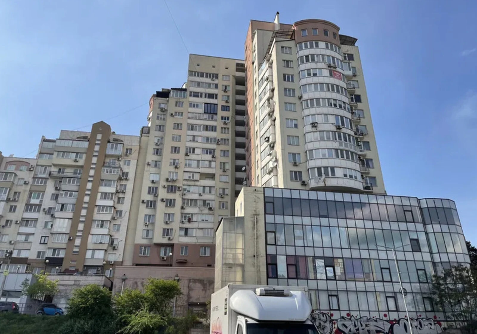 3-комнатная квартира, улица Дмитрия Донцова: требует ремонта, фото 5