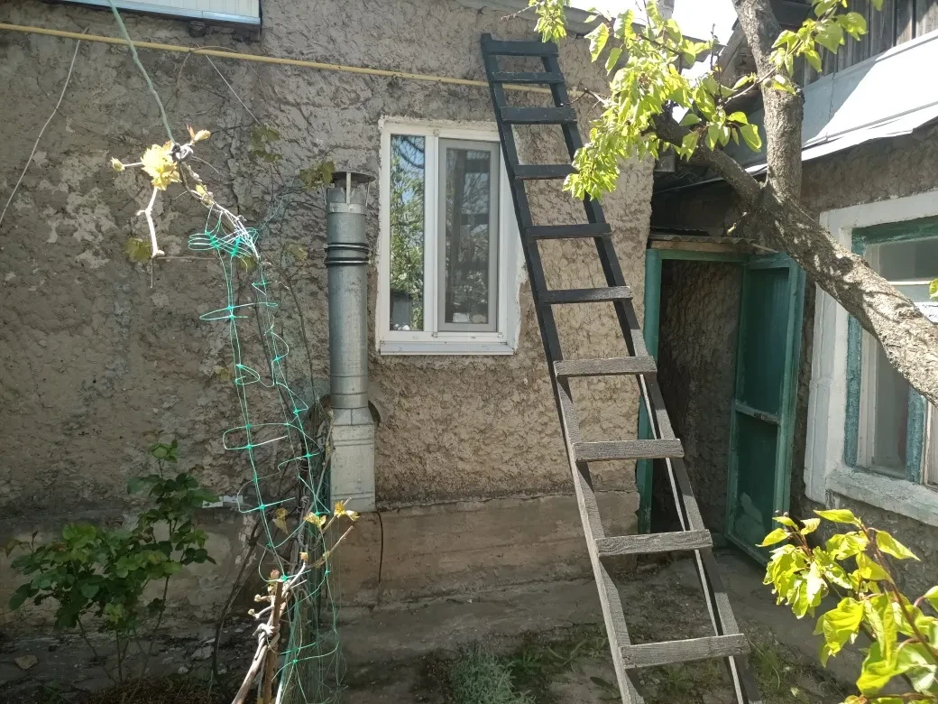 Будинок, Херсон: два будинки, один під реконструкцію - фото 4