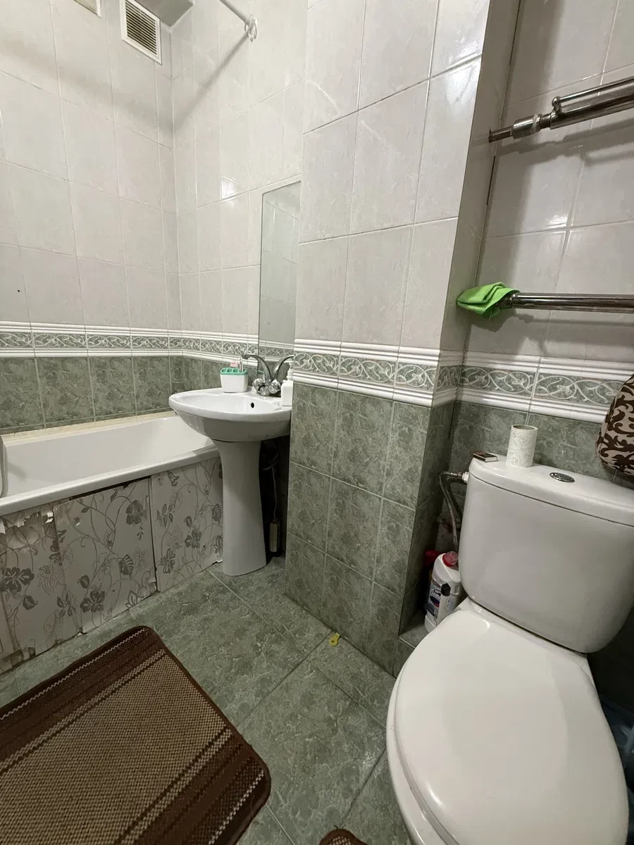 2-кімнатна квартира, проспект Поля: газова колонка, світло не відключають - фото 3