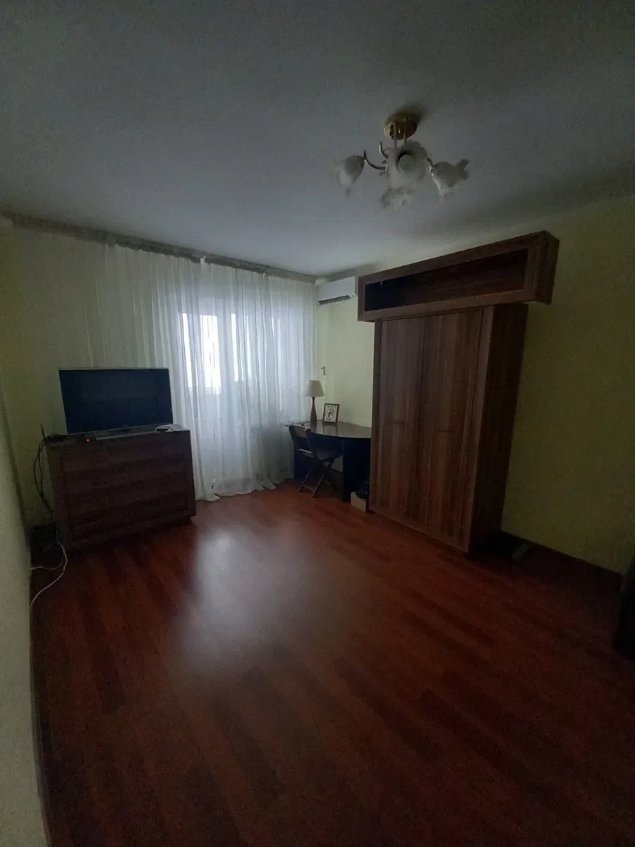 1-кімнатна квартира, Солом'янський: опалення й вода без світла, можна з котом, фото 5
