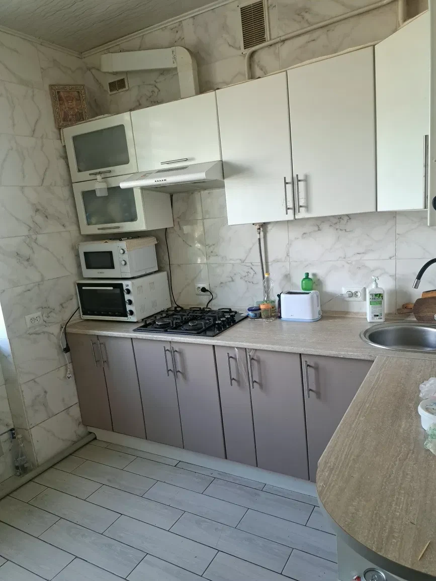 2-кімнатна квартира, Карнаухівка: ремонт, газова колонка, утеплення - фото 1