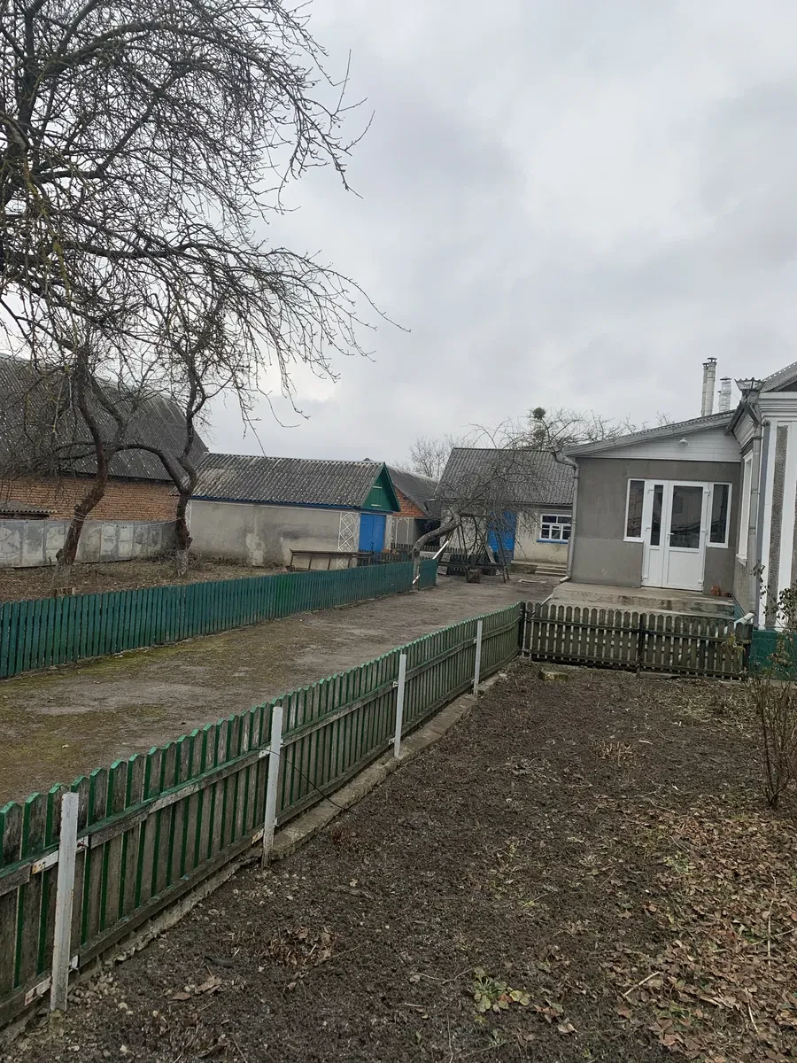 Будинок, Дунаївці: 30 соток, гараж, господарські будівлі - фото 2