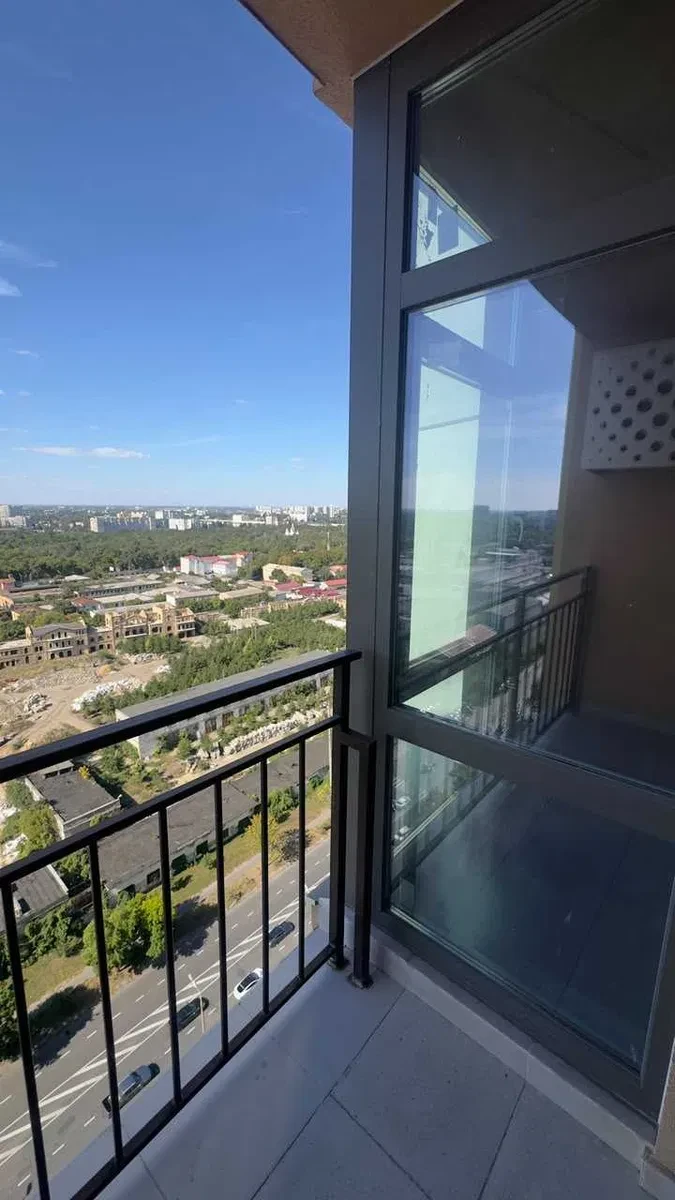 1-кімнатна квартира у ЖК KADORR City: заходи сонця з балкона, фото 3