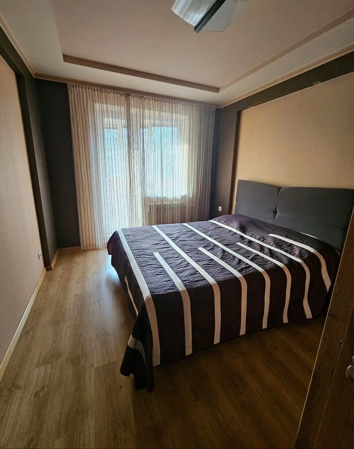 3-кімнатна квартира, Лозова: євроремонт, централізоване опалення - фото 3