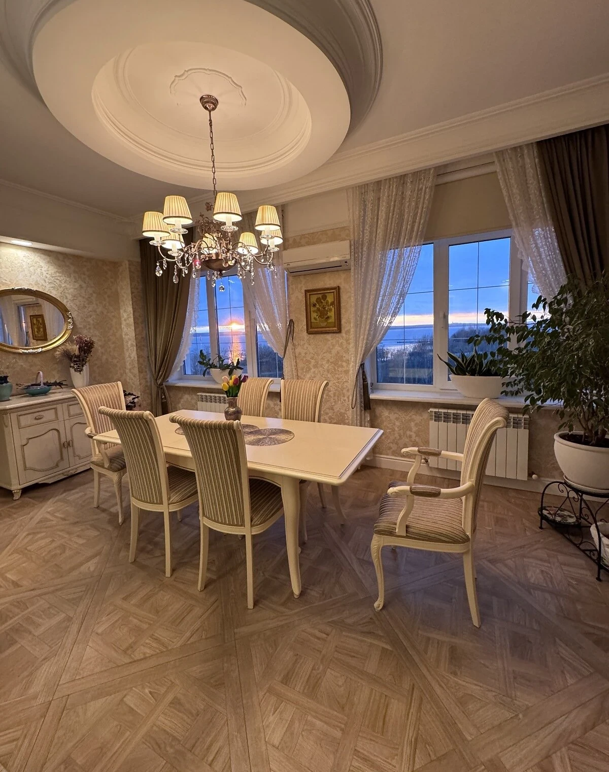 3-комнатная квартира, Днепровский: дизайнерский ремонт, панорамные окна, фото 2