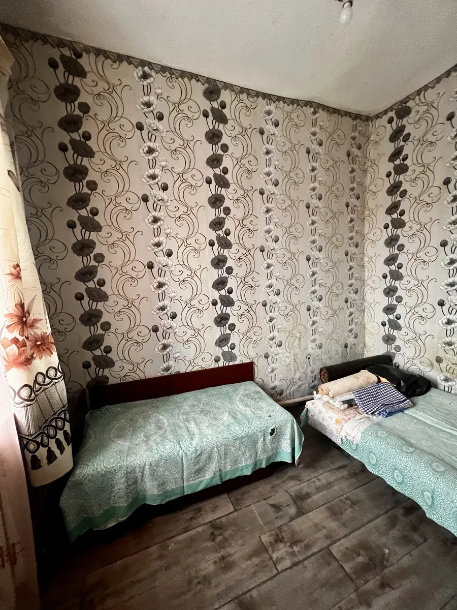 2-кімнатна квартира, Подільський: подвір’я, город, територія для гаража - фото 4