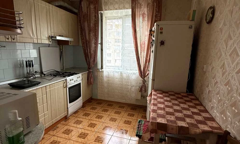 2-кімнатна квартира, Деснянський: можна з тваринами, автономне тепло - фото 4