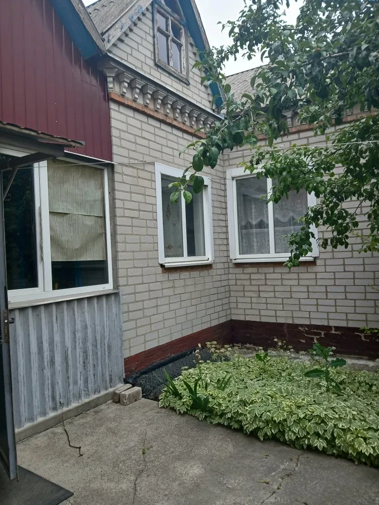 Будинок, Підгородне: для кількох поколінь, гараж, 3 входи - фото 3