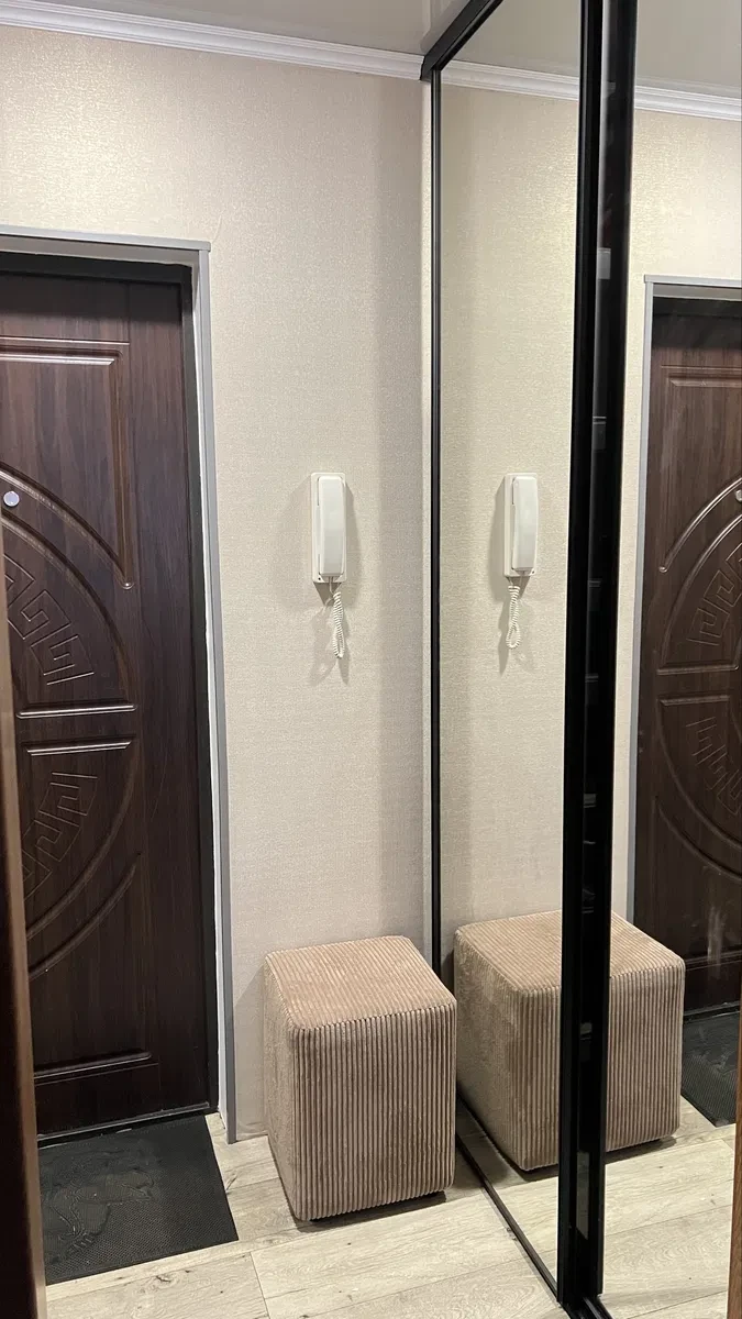3-кімнатна квартира, Інгулець: кухня-їдальня 15 м², авторський ремонт, фото 5