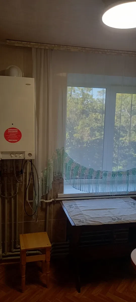 2-кімнатна квартира, Кам’янське: цегляний будинок, 15 хв до центру