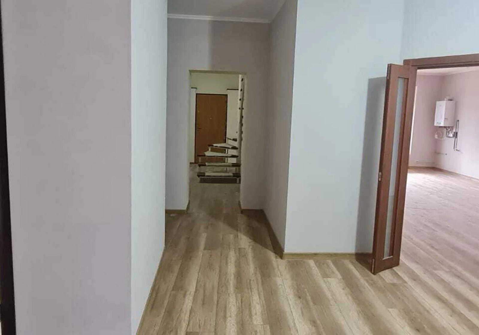 Дом, Центр: терраса, гараж во дворе с подвалом, фото 4