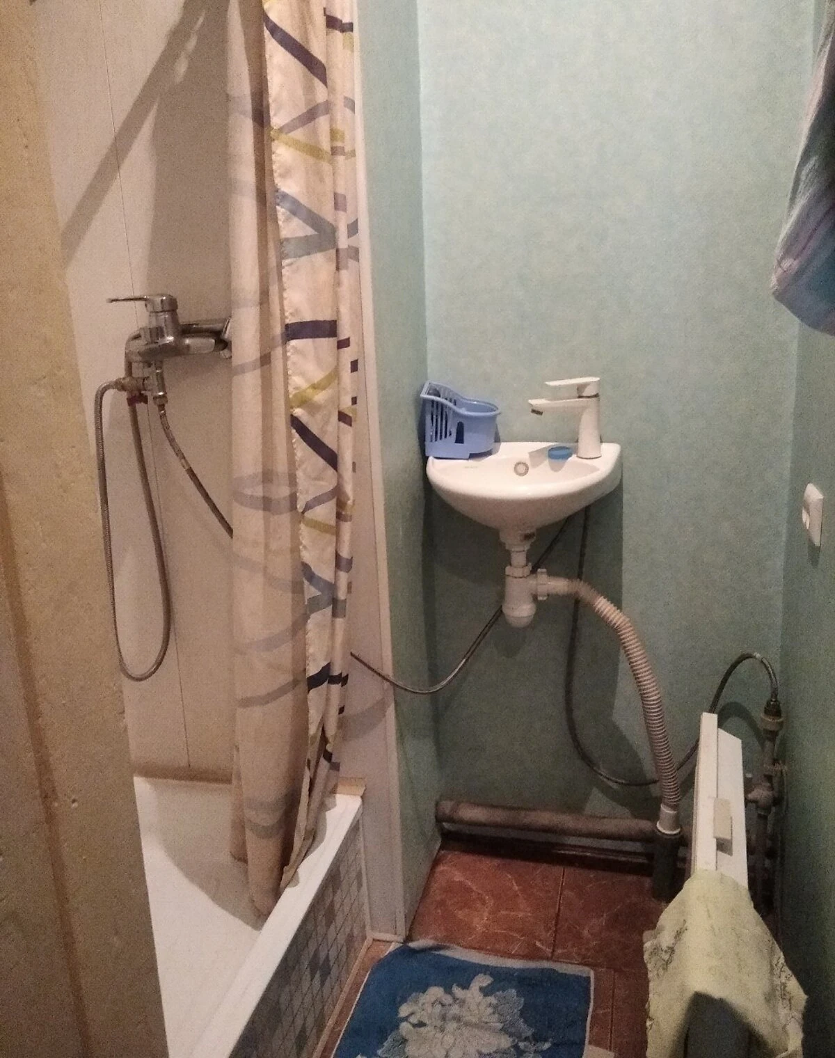1-кімнатна квартира, Заводський: вода й опалення без світла - фото 4