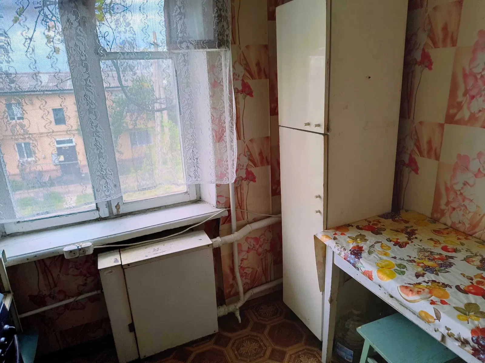 2-комнатная квартира, Софиевка: индивидуальное газовое отопление, гараж и сарай, фото 5