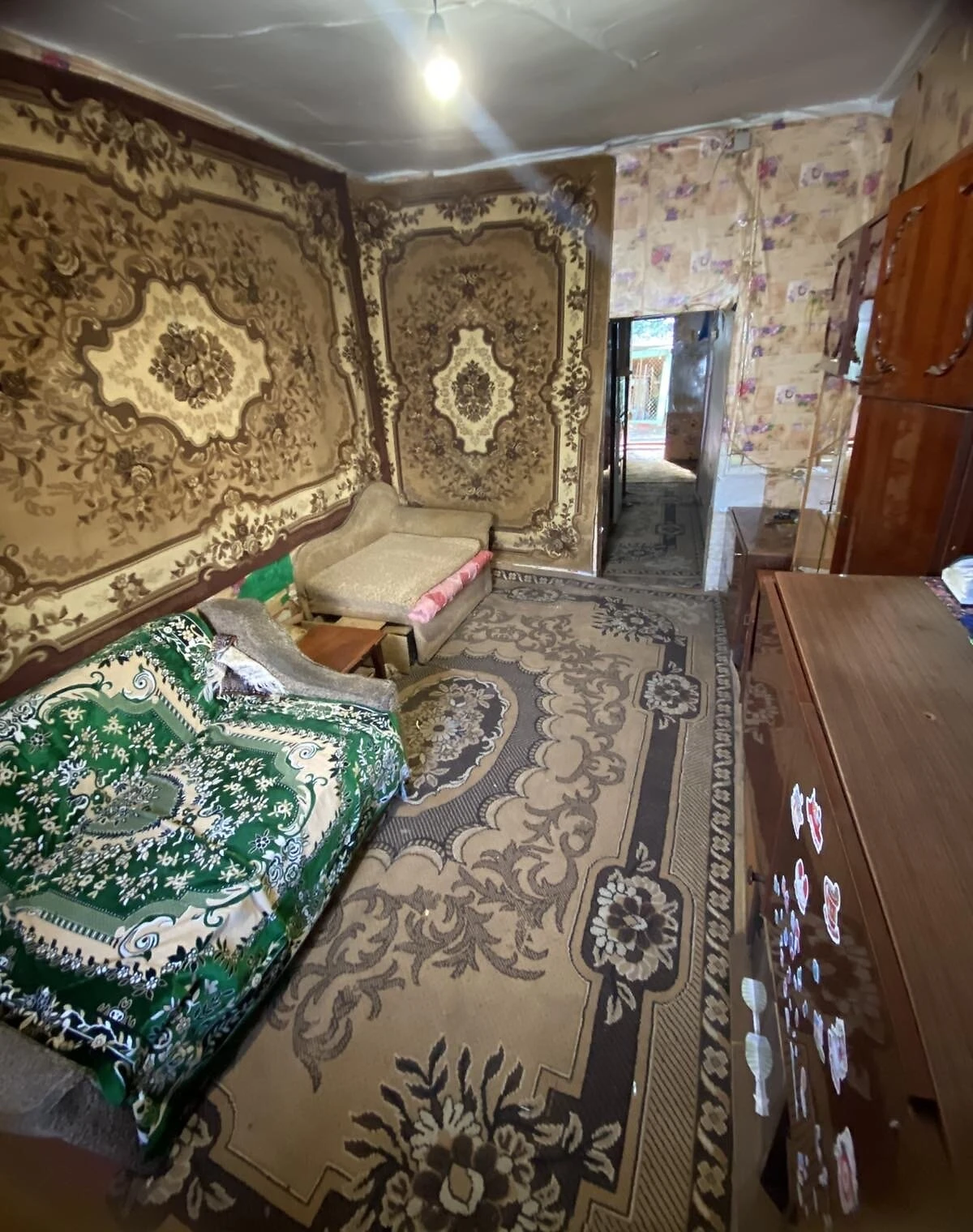 Частина будинку, Сінний ринок: гараж у дворі, пічне опалення, фото 2