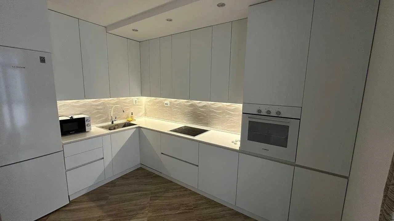 2-комнатная квартира в ЖК Малахіт: авторский ремонт, вид на фонтан, фото 4
