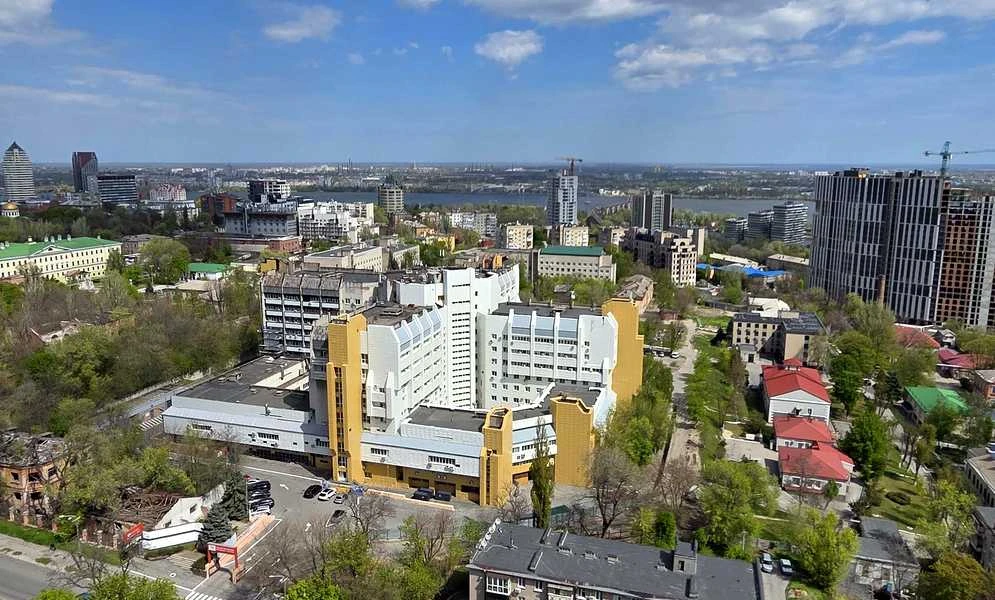 3-кімнатна квартира у ЖК Магнат КМ: панорамний вид, резервне живлення - фото 4