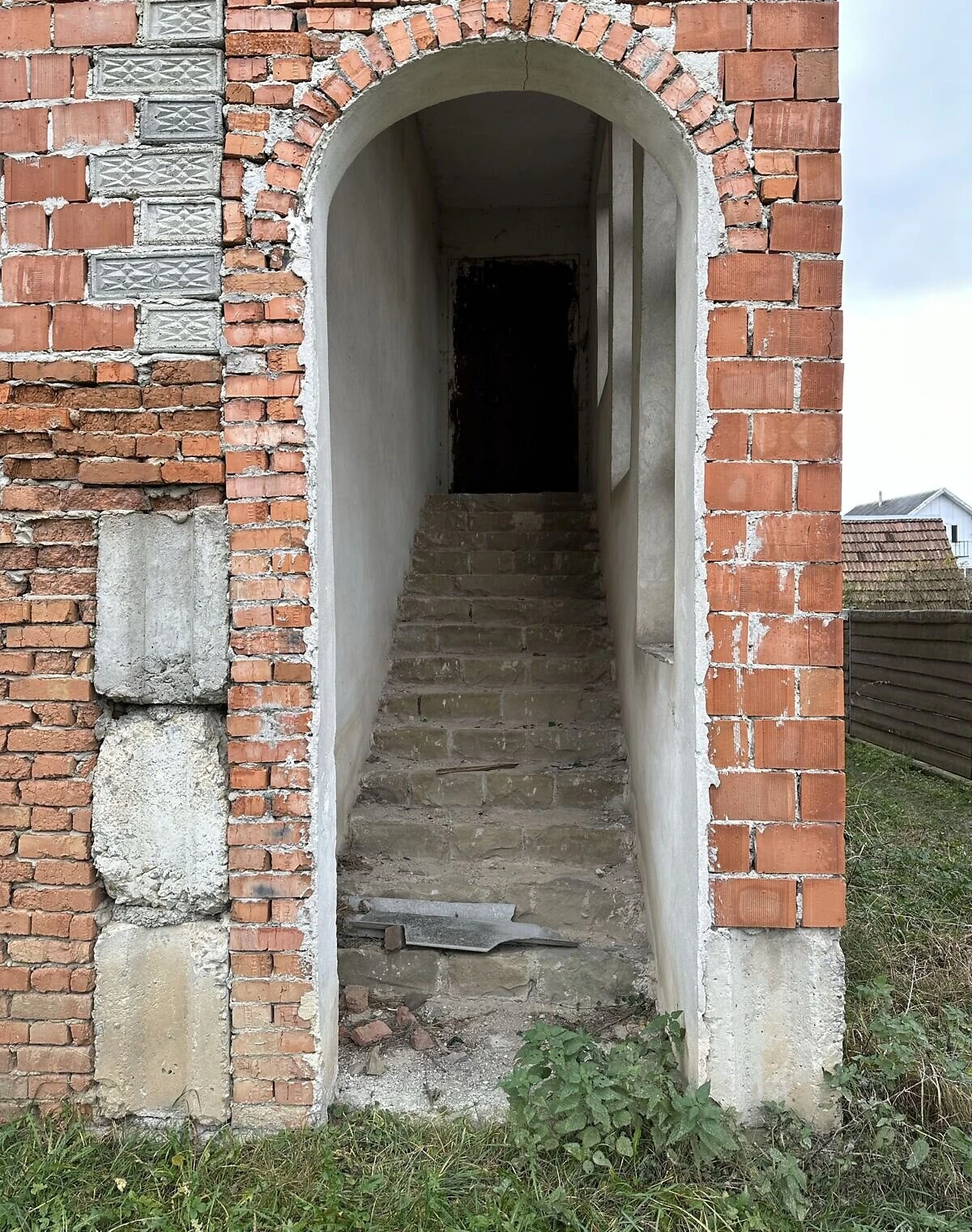 Будинок, Надвірна: літня кухня, ділянка 8 соток, цегляні стіни, фото 5