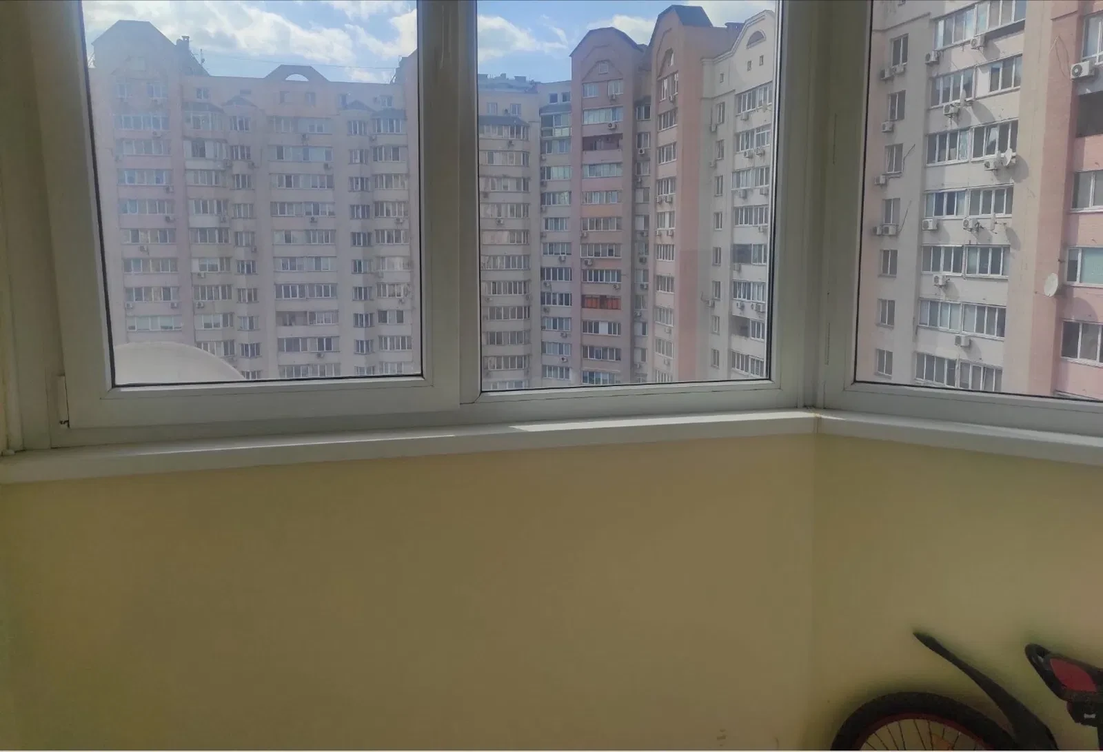 3-кімнатна квартира у ЖК Лебедів квартал: авторський ремонт, 2 лоджії, фото 5