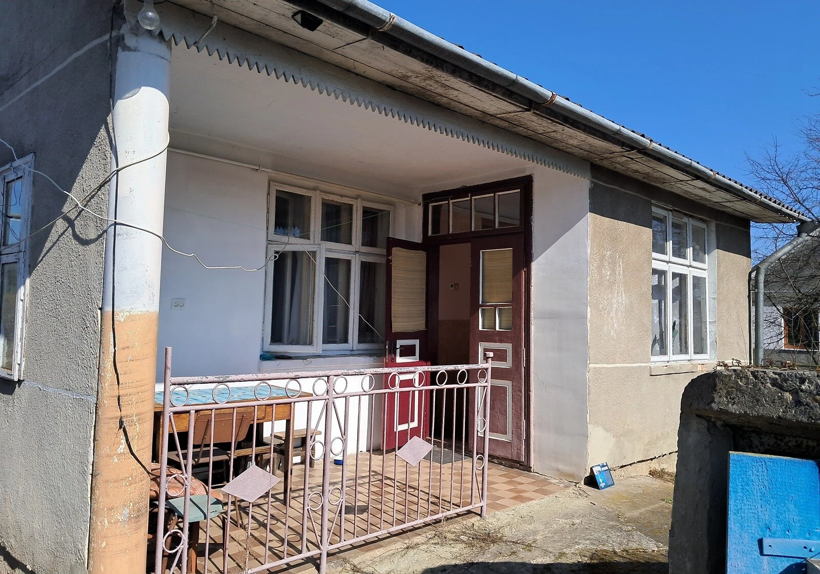 Будинок, Пісок: веранда, криниця, гараж у прибудові, фото 3