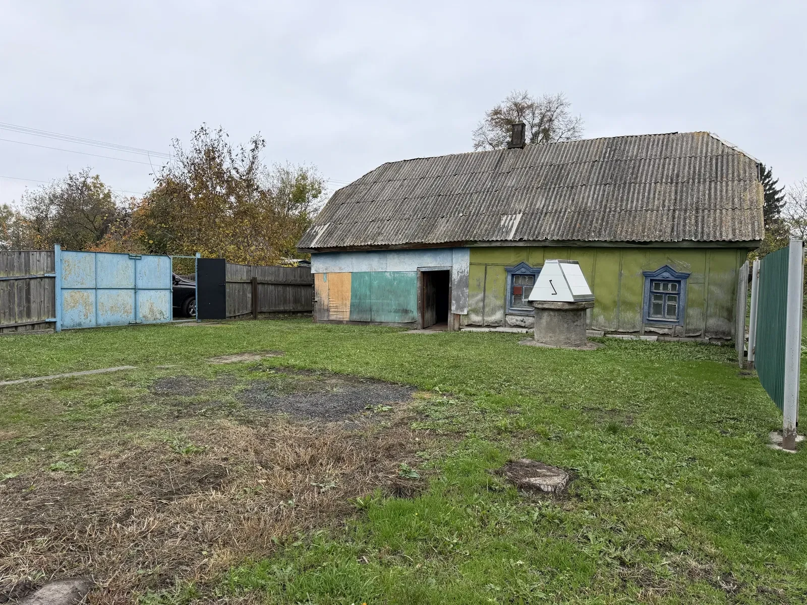 Участок 38 соток, Мыкуличи: дом и хозяйственные постройки, вода и колодец - фото 2