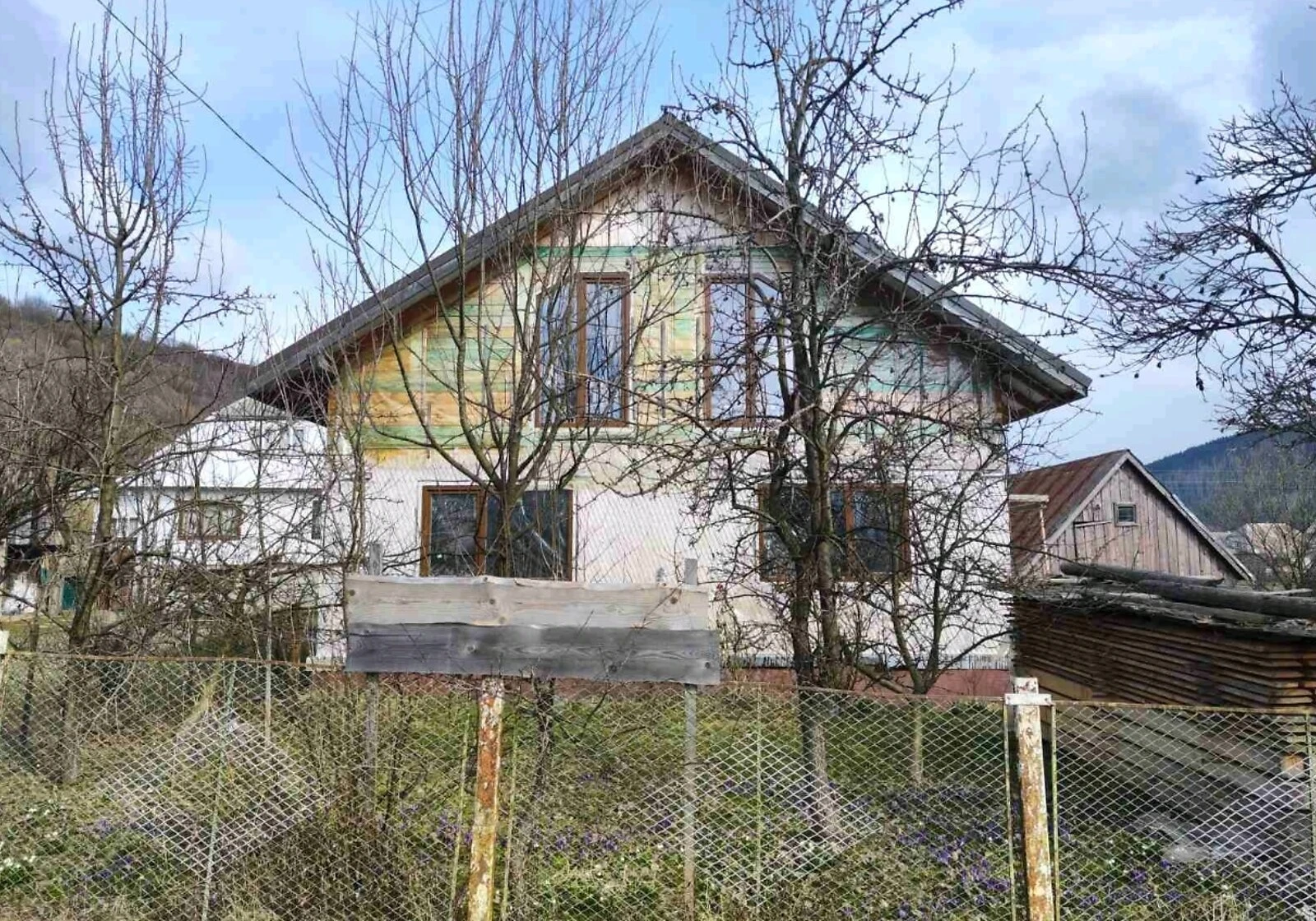 Будинок, Синевир: потребує ремонту, твердопаливний котел, 2 спальні, фото 4