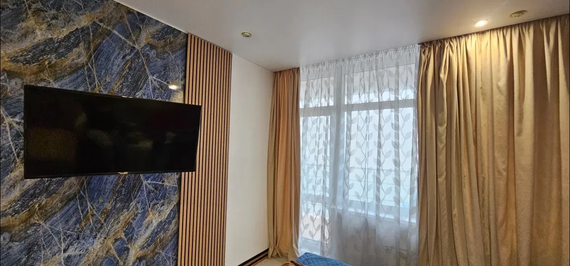 1-кімнатна квартира у ЖК 32 Жемчужина: вид на море, балкон - фото 4