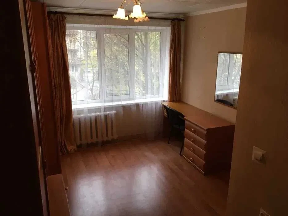 1-комнатная квартира, Шевченковский: метро 15 мин пешком, без животных
