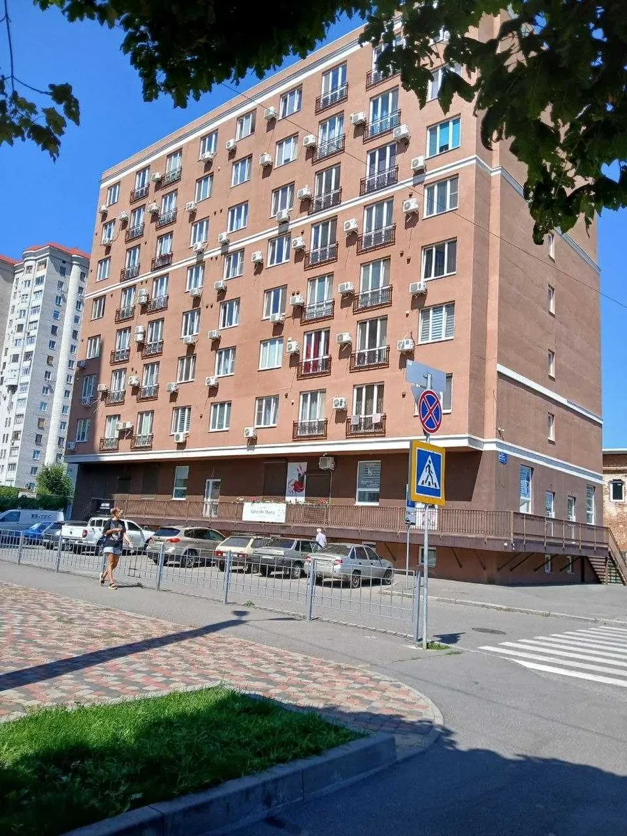 Студія у ЖК Славський: сучасний ремонт, біля вокзалу - фото 1