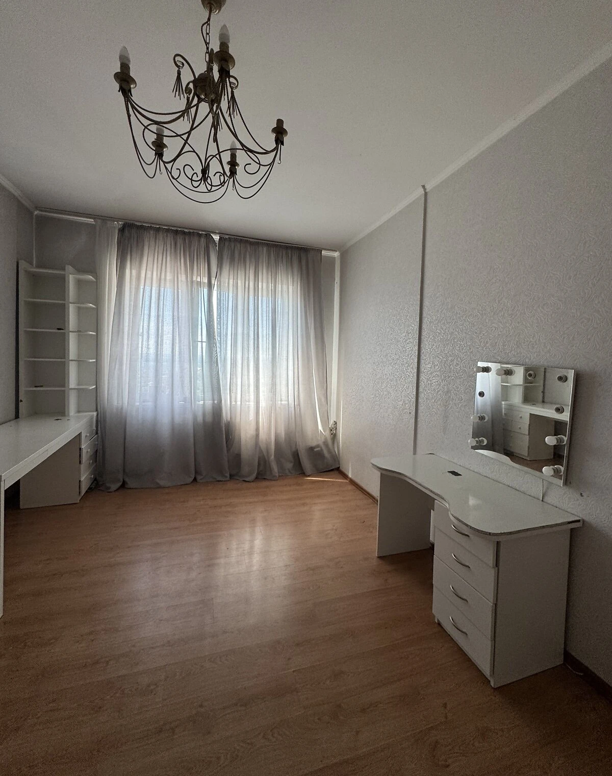 1-кімнатна квартира, Троєщина: ліфт і вода без світла - фото 2