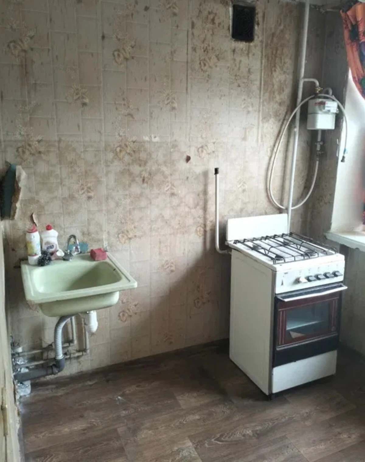 1-кімнатна квартира, Полтава: цегляний будинок, 2 поверх - фото 1