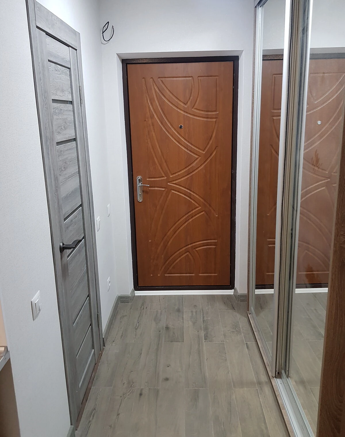 1-кімнатна квартира, Новосілки: кухня-студія, опалення працює без світла - фото 2