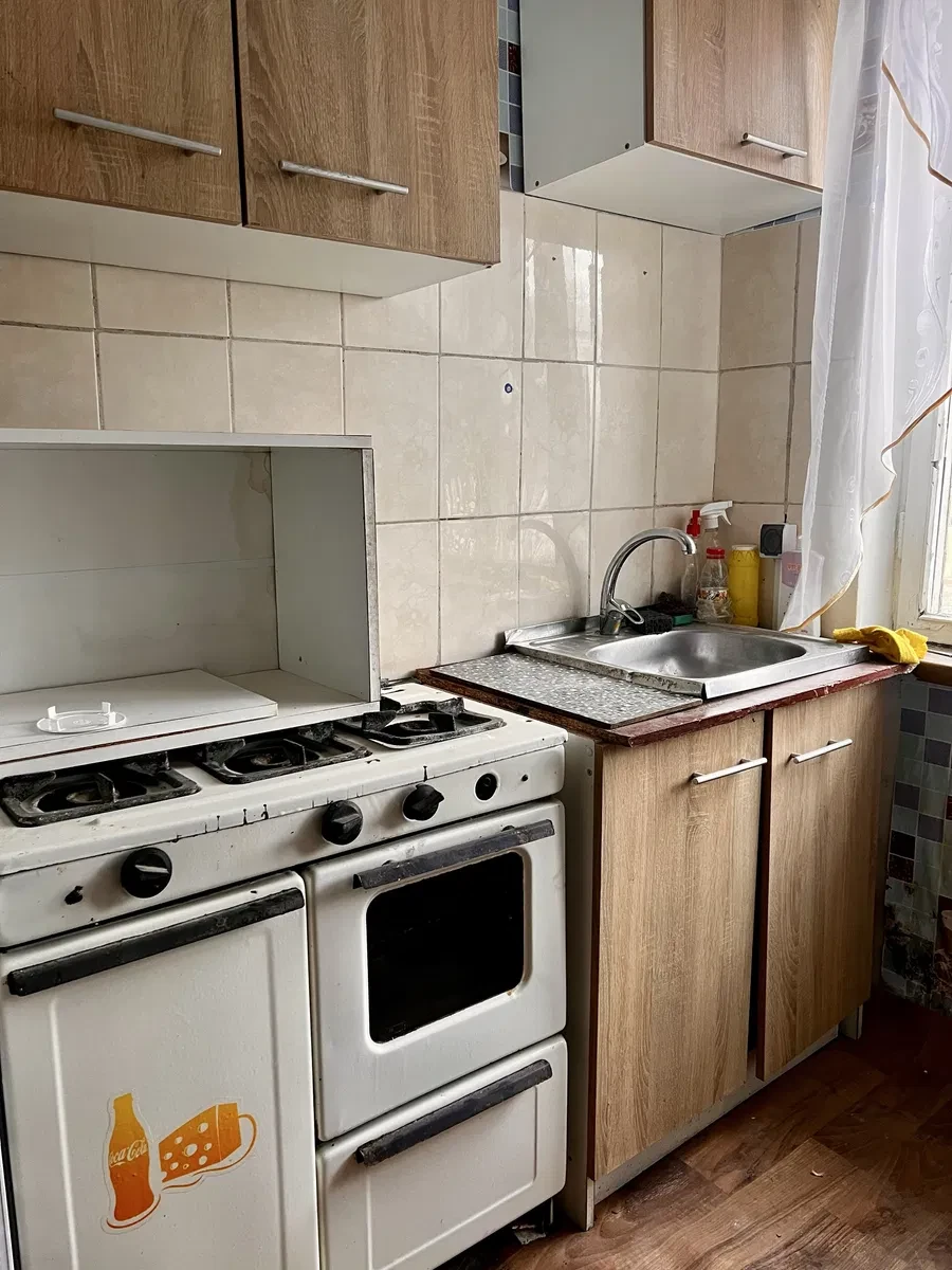 2-кімнатна квартира, Подільський: подвір’я, город, територія для гаража - фото 5