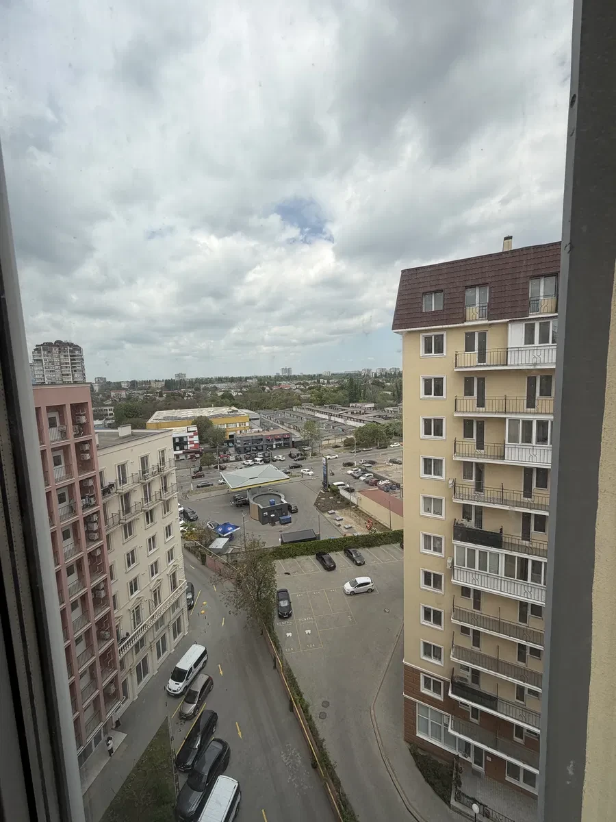 2-кімнатна квартира у ЖК Via Roma: стан від забудовника, закрита територія