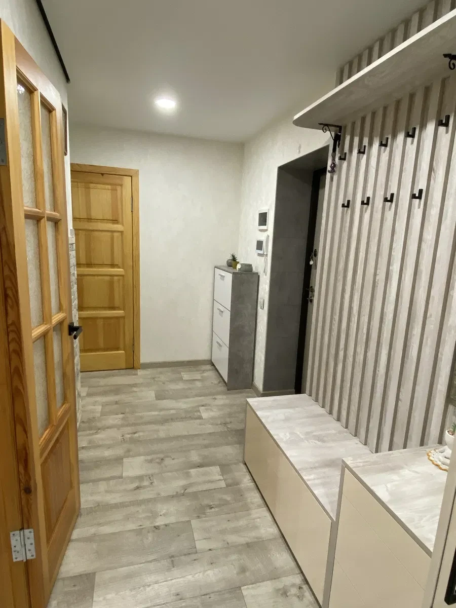 2-комнатная квартира, Черкассы: капремонт, тепло без света, фото 4