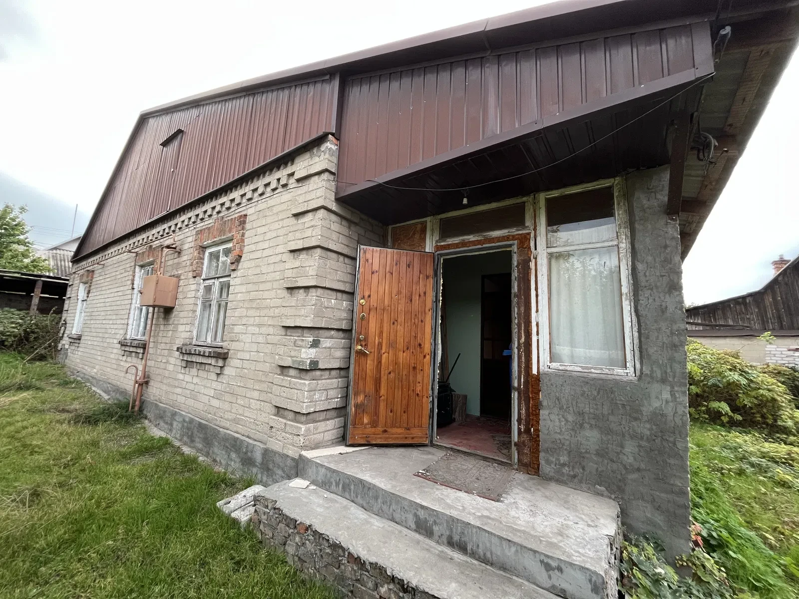 Будинок, Олександрiвський: 10 соток, гараж