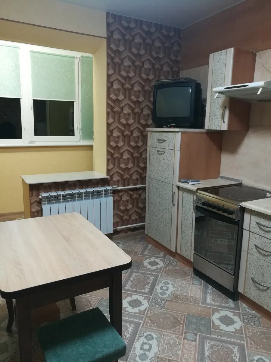 1-комнатная квартира, Дарницкий: евроремонт, мебель и техника, 7 мин до метро - фото 2
