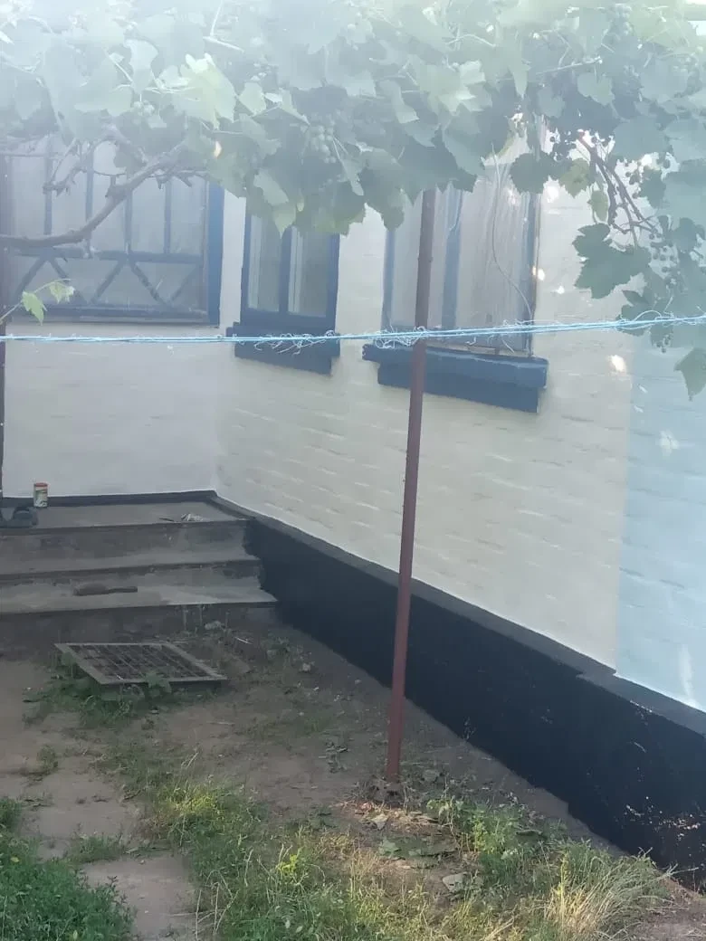 Будинок, Чорнобай: 25 соток, річка поруч, можливість обміну - фото 3