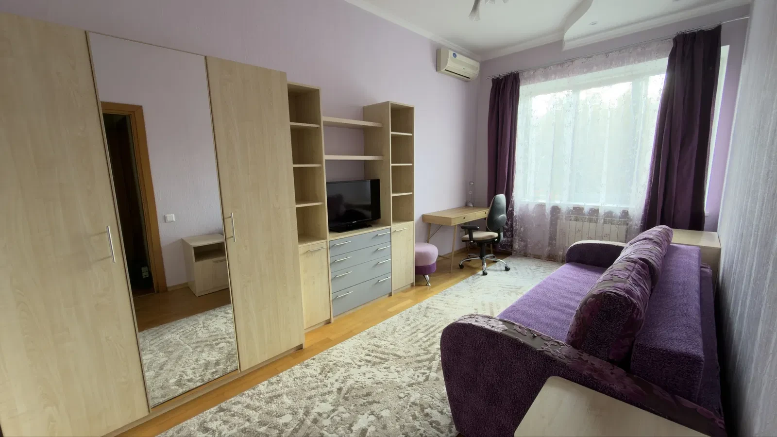 2-кімнатна квартира, Печерський: закритий двір, метро Арсенальна - фото 1