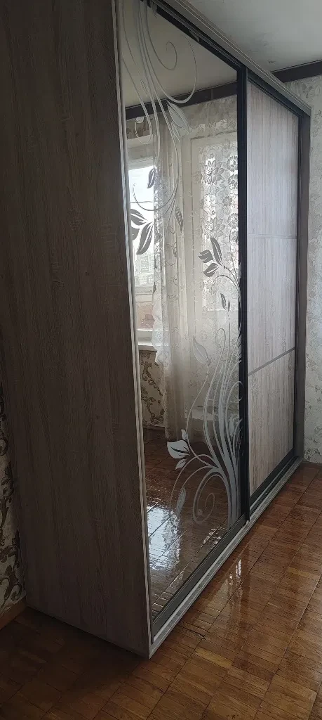 3-кімнатна квартира, Святошинський: ліфт, вода й опалення працюють