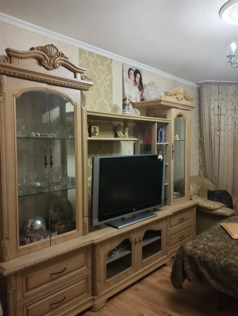 Квартира у ЖК Мега-Сити: метро за 10 хвилин, охорона території, фото 3