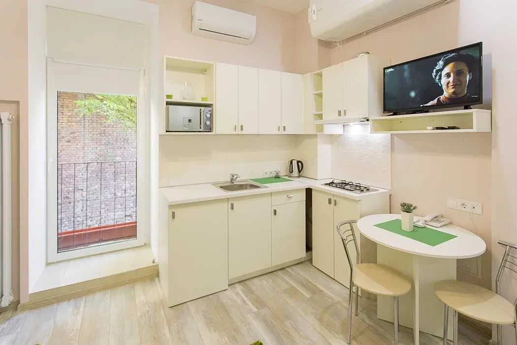 1-комнатная квартира, Печерский: джакузи, метро за 5-7 минут, фото 5