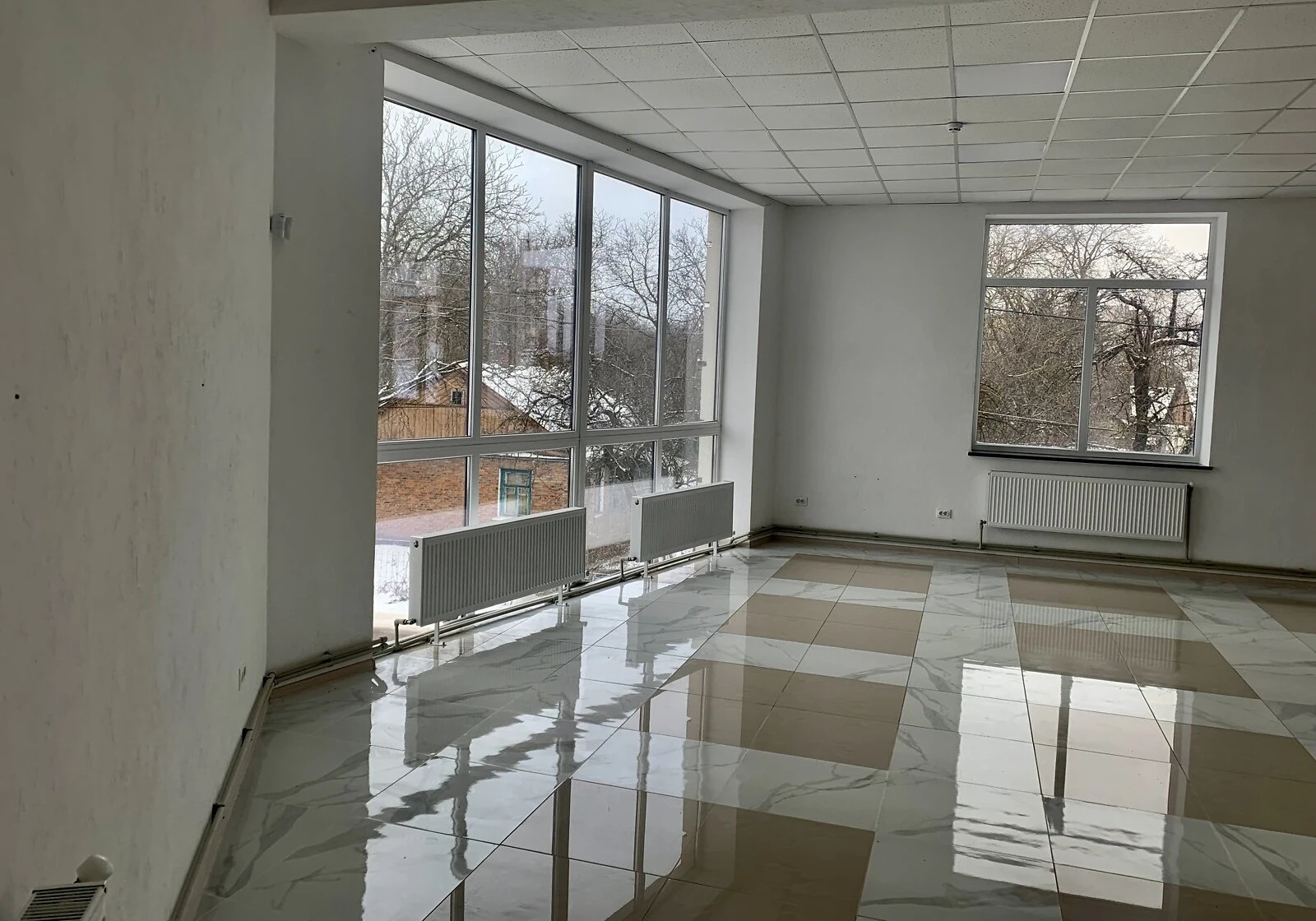 Офис, Богунский: дизайнерский ремонт, потолок 3.5 м - фото 4