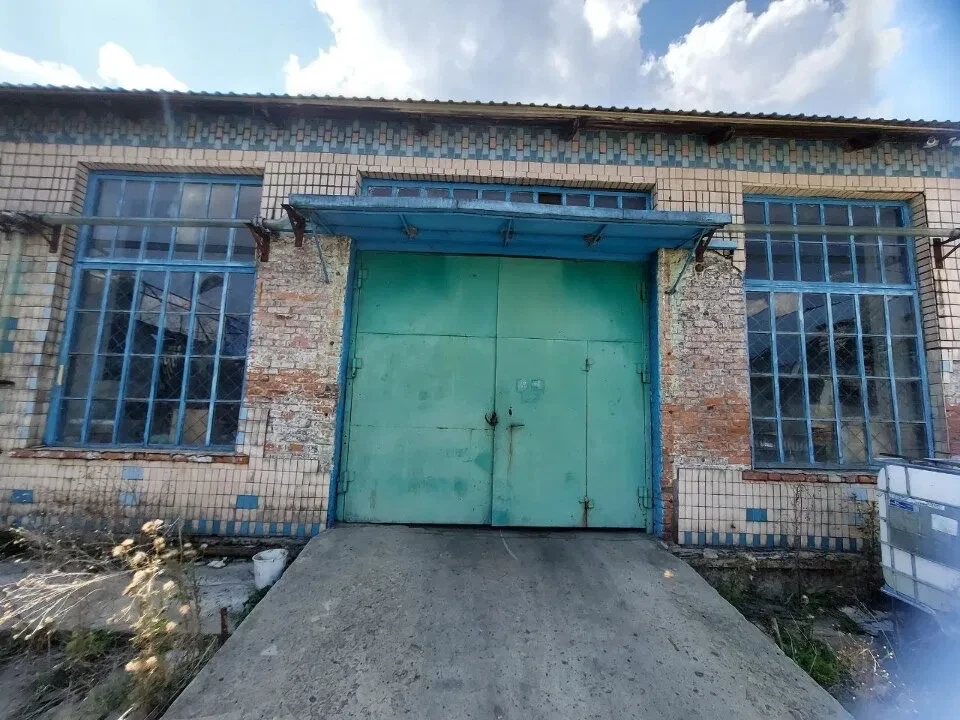 Комплекс будівель та споруд, Ламбрівка: колишній винзавод, без обладнання
