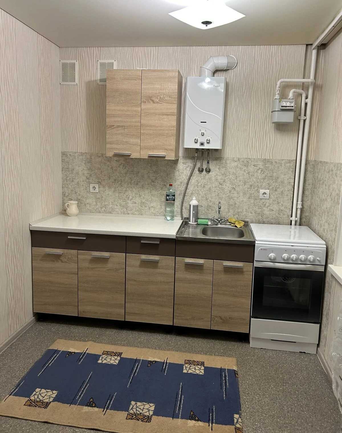 1-кімнатна квартира, Ковпаковський: косметичний ремонт, двоспальне ліжко - фото 4